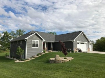 N8106 Sand Hill Drive, Taycheedah, WI 53049