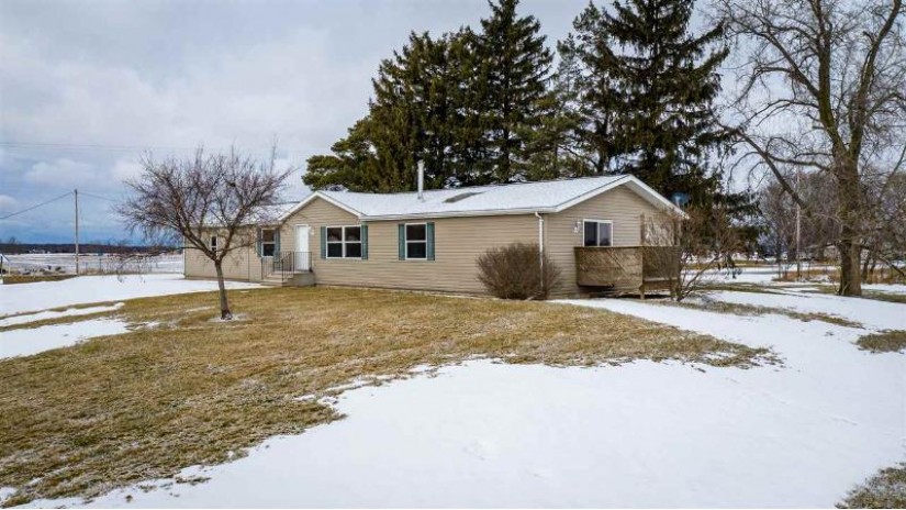 W3696 Krueger Road Osborn, WI 54165 by Knaack Realty LLC $217,000