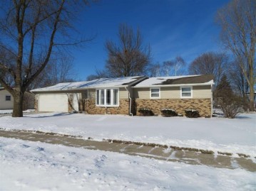 252 Valley View Drive, Brillion, WI 54110