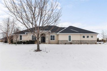 N1421 Meadow Park Drive, Greenville, WI 54942-8756