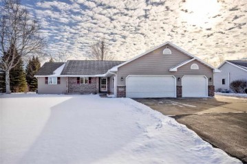 W2513 Pioneer Court, Buchanan, WI 54915-8760