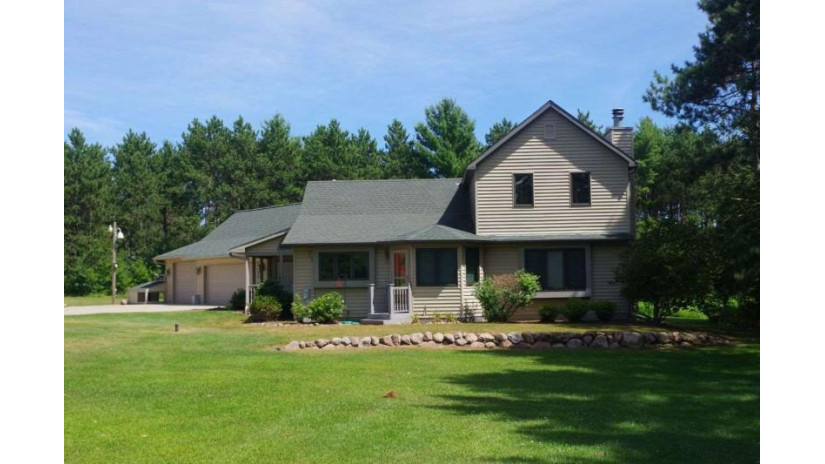 7687 Wolfe Lake Rd Lanark, WI 54909 by United Country Midwest Lifestyle Properties $859,000