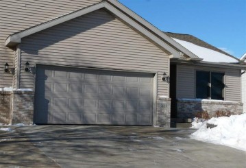 225 Alpine Pky 1, Oregon, WI 53575