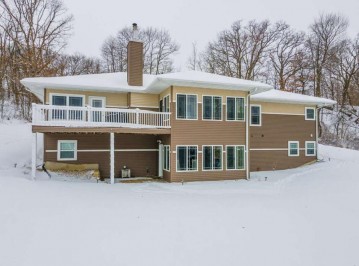 E6705 Fuller Rd, Winfield, WI 53959