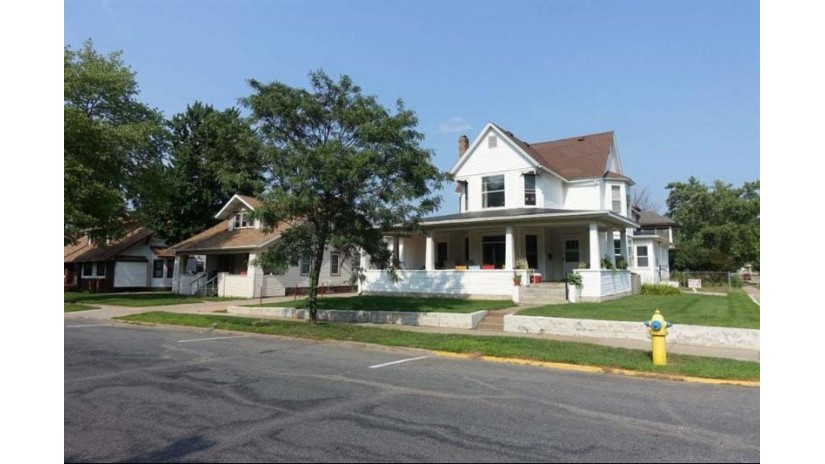 1117/1125 Fremont Street 2216 College Avenue Stevens Point, WI 54481 by First Weber $415,000