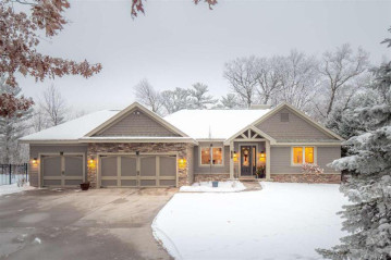 4490 River Drive, Plover, WI 54467