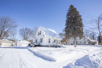 30 Wilson Avenue, Rothschild, WI 54474