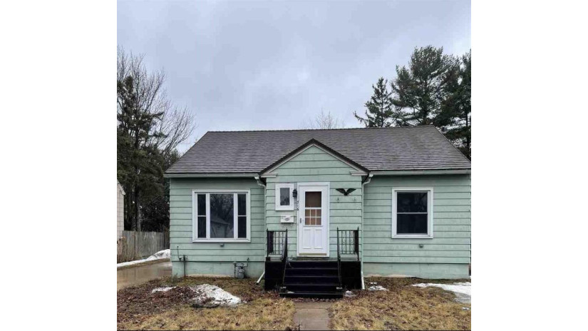 716 Michigan Avenue Stevens Point, WI 54481 by Prism Real Estate $129,900