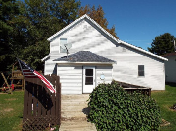 633 School St, White Lake (village), WI 54491