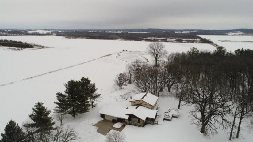 N7934 Hwy 89 Whitewater, WI 53190 by Tincher Realty $354,900