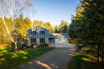 5906 Shannon Rd, Erin, WI 53027-9025