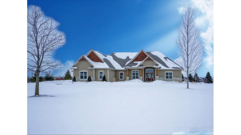 1206 Hickory Hill Pkwy W Richfield, WI 53033 by Lake Country Flat Fee $699,900