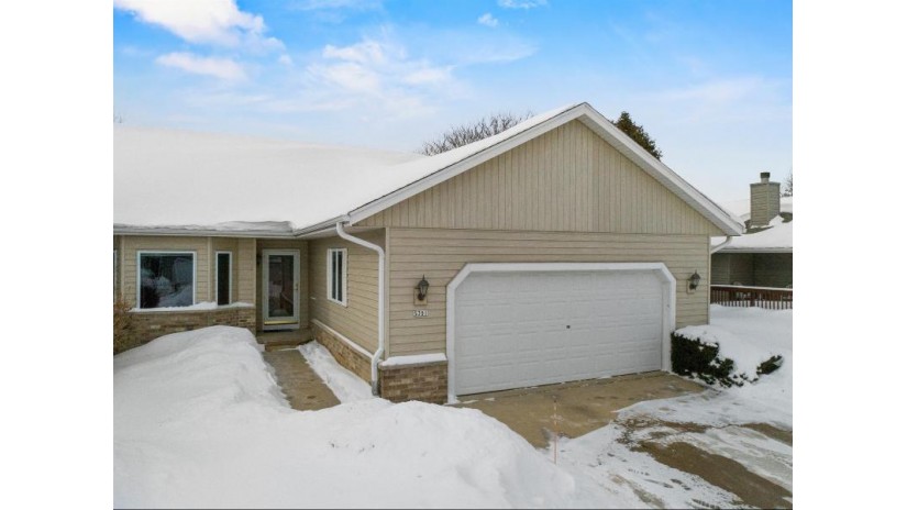 5391 S 45th St Greenfield, WI 53220 by Keller Williams Realty-Milwaukee Southwest $259,900