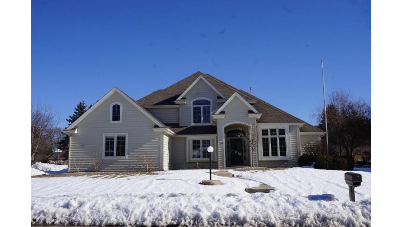 3726 Canada Goose Xing Racine, WI 53403 by RealtyPro Professional Real Estate Group $394,900