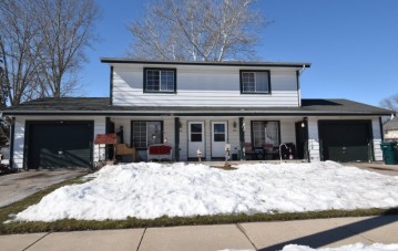 509 East Ave 507, Hartford, WI 53027-2201