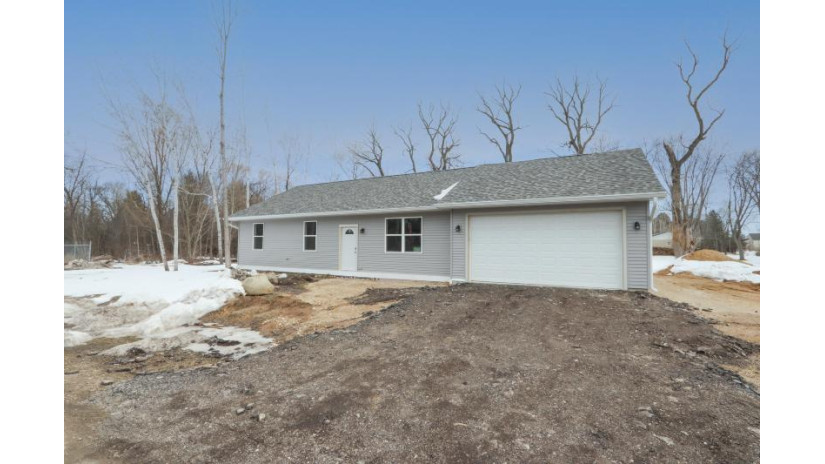 1352 Chicago Dr Bloomfield, WI 53147 by Keefe Real Estate, Inc. $1,600