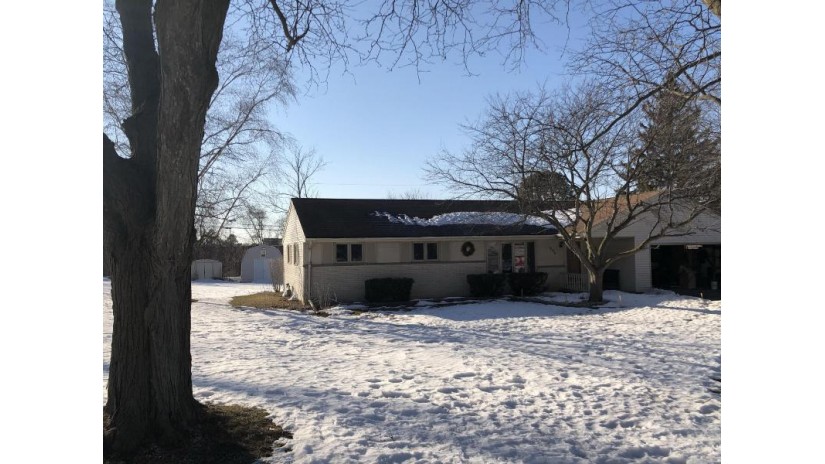 235 Rip Van Winkle Dr Brookfield, WI 53186 by Quorum Enterprises, Inc. $340,000