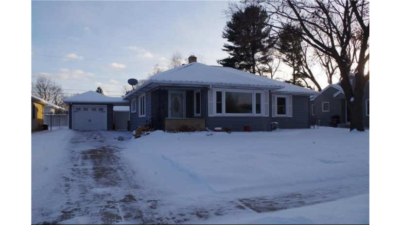 109 West Lexington Boulevard Eau Claire, WI 54701 by Woodland Developments & Realty $199,900