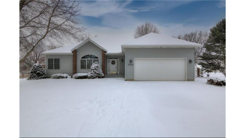 3024 Windward Court Eau Claire, WI 54701 by Riverbend Realty Group, Llc $329,900