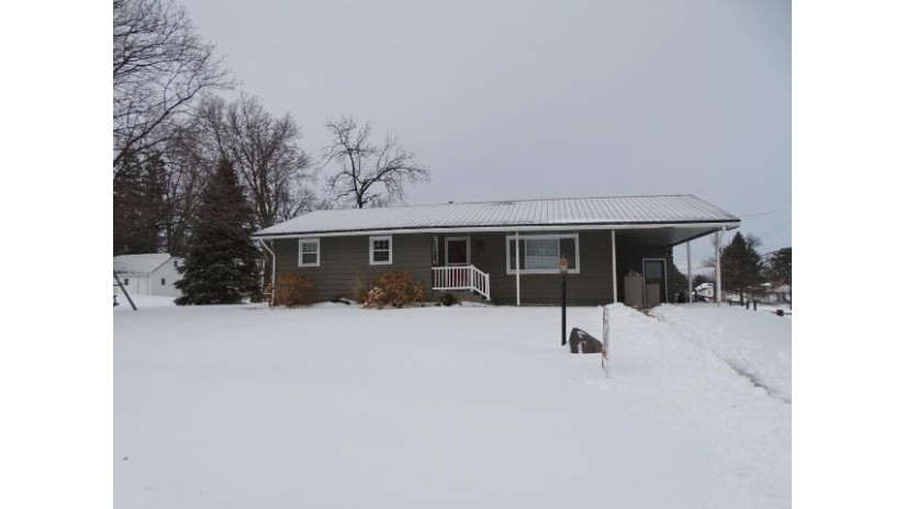 300 Center Baileyville, IL 61007 by Preferred Real Estate Of Illinois $84,000