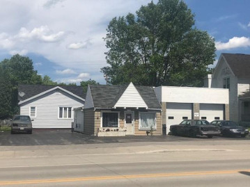 214 N Main Street, Oconto Falls, WI 54154-1047