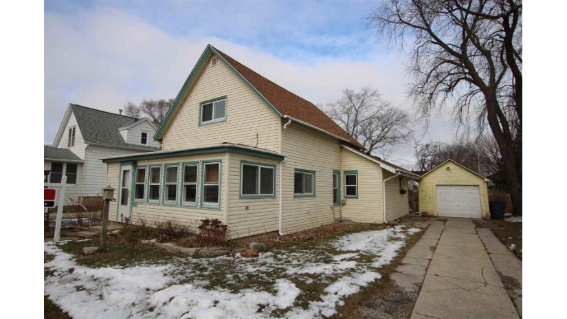 66 Clinton Street North Fond Du Lac, WI 54937 by Adashun Jones, Inc. $93,900