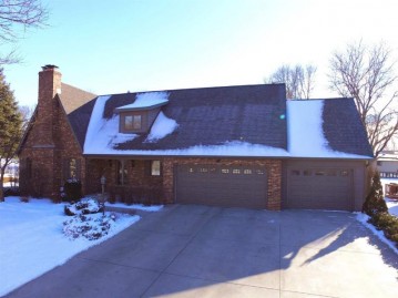 1013 Meadow View Lane, DePere, WI 54115