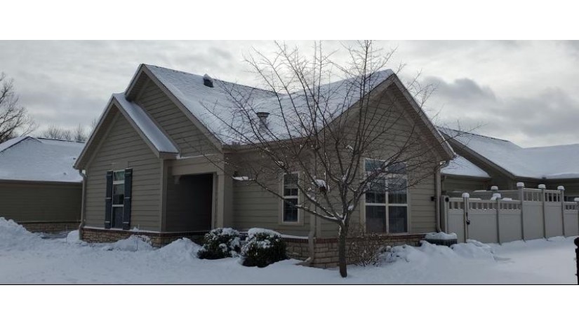 2235 E Sienna Way Appleton, WI 54913 by Think Hallmark Real Estate $215,900