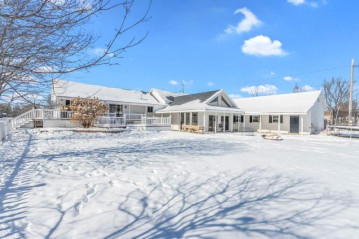 301 6th Street, Oconto, WI 54153-1211