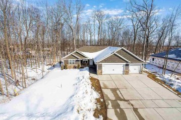 828 Black Granite Court, Denmark, WI 54208