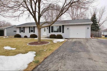 319 Janet Court, Wrightstown, WI 54180-1156