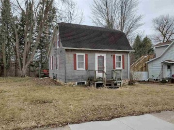 209 Pine Street, Tigerton, WI 54486-9779