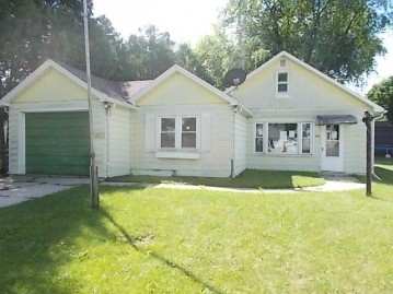 388 14th St, Fond Du Lac, WI 54935