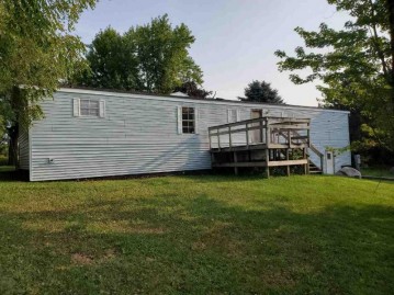 W8014 County Road H, York, WI 53516