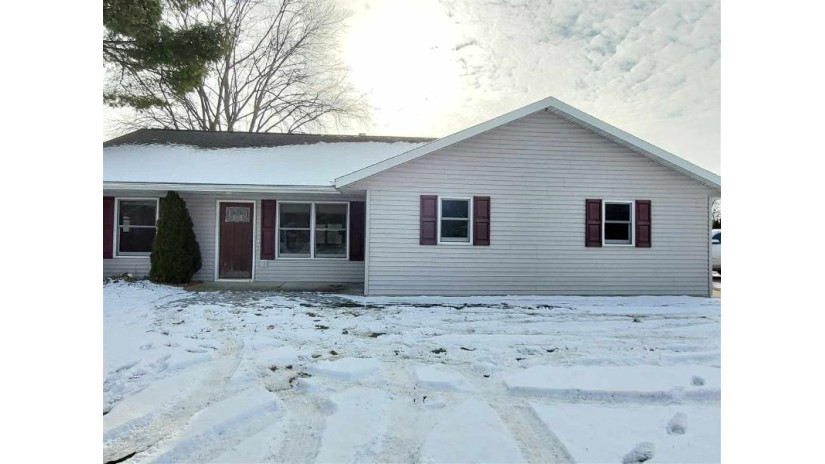 17224 Blair Rd Boscobel, WI 53805 by Clark'S Realty Llc $185,000