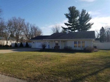 1006 18th St, Brodhead, WI 53520