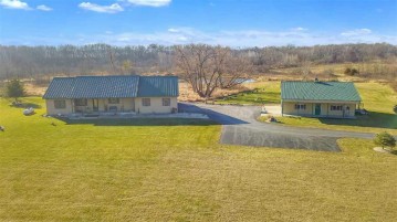 10428 E Willow Rd, Lima, WI 53190