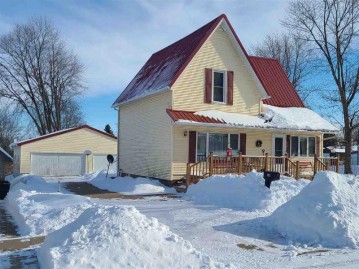 510 S Jackson St, Lancaster, WI 53813