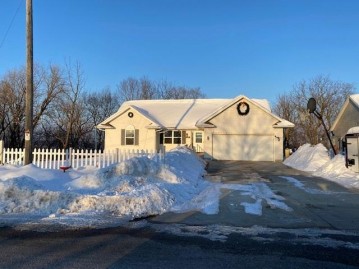 482 E Dale St, Browntown, WI 53522