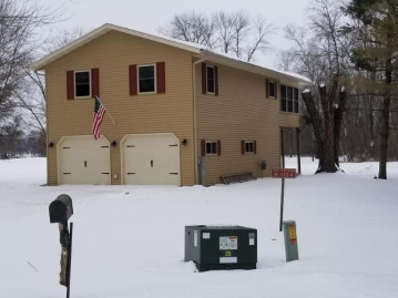 W4124 Murmuring Pines Dr, Necedah, WI 54646