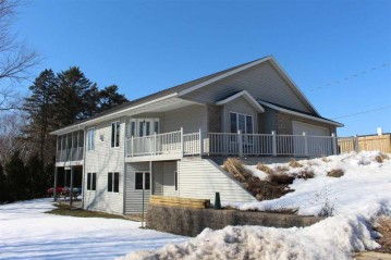 1843 S Quam Dr, Dunn, WI 53589