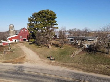 27930 County Road D, Rockbridge, WI 53581