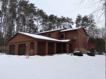 2111 Shadowview Circle, Plover, WI 54467