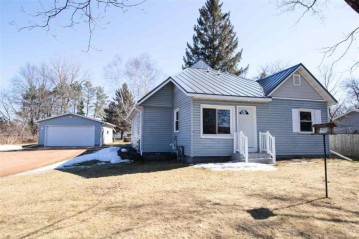 114 Curtis Avenue, Hatley, WI 54440