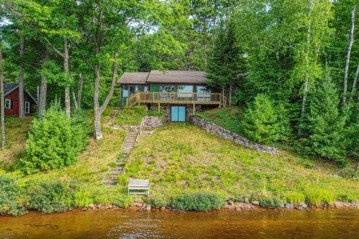 6553 Big Lake Rd, Presque Isle, WI 54557