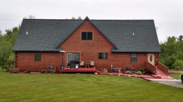 W27641 Whistlers Pass Rd, Dodge, WI 54661