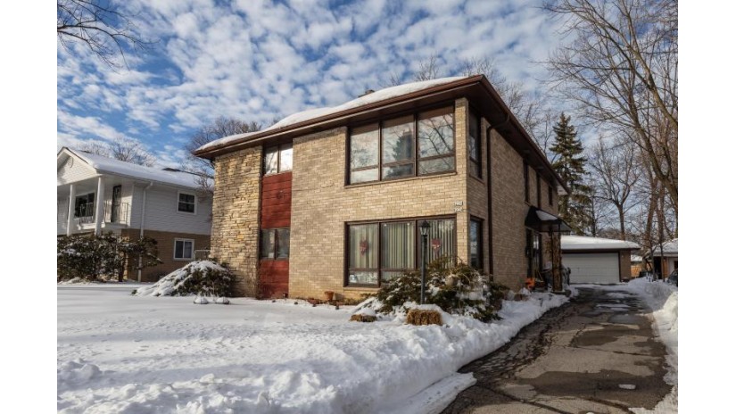 8224 W Euclid Ave 8226 Milwaukee, WI 53219 by RE/MAX Lakeside-South $299,900