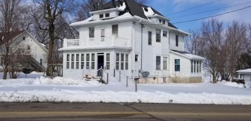 302 N Fond Du Lac Ave, Campbellsport, WI 53010