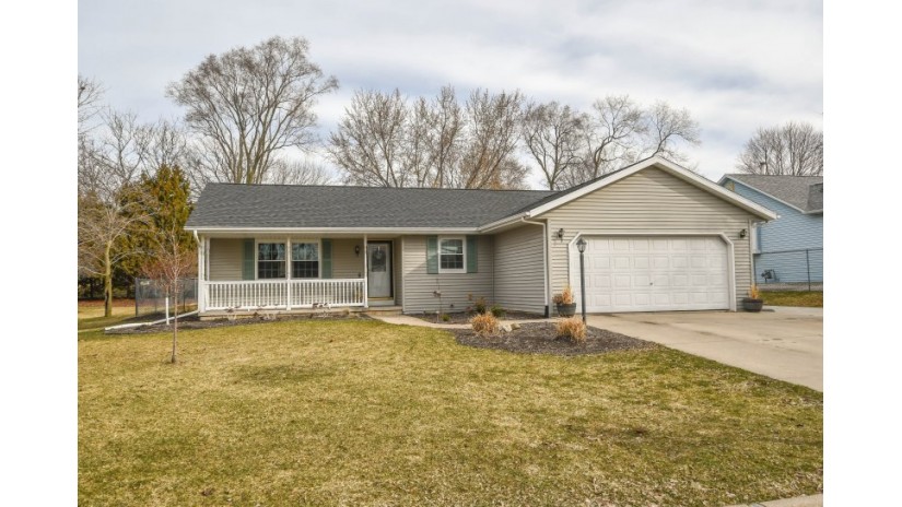 312 Nadig Dr Fort Atkinson, WI 53538 by Shorewest Realtors $259,900