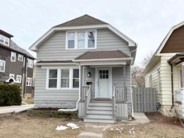 2613 E Oklahoma Ave, Milwaukee, WI 53207-3043